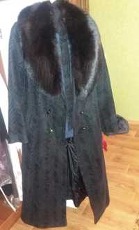 Пальто зимове Nina Vladi, комір песець, стан ідеальний