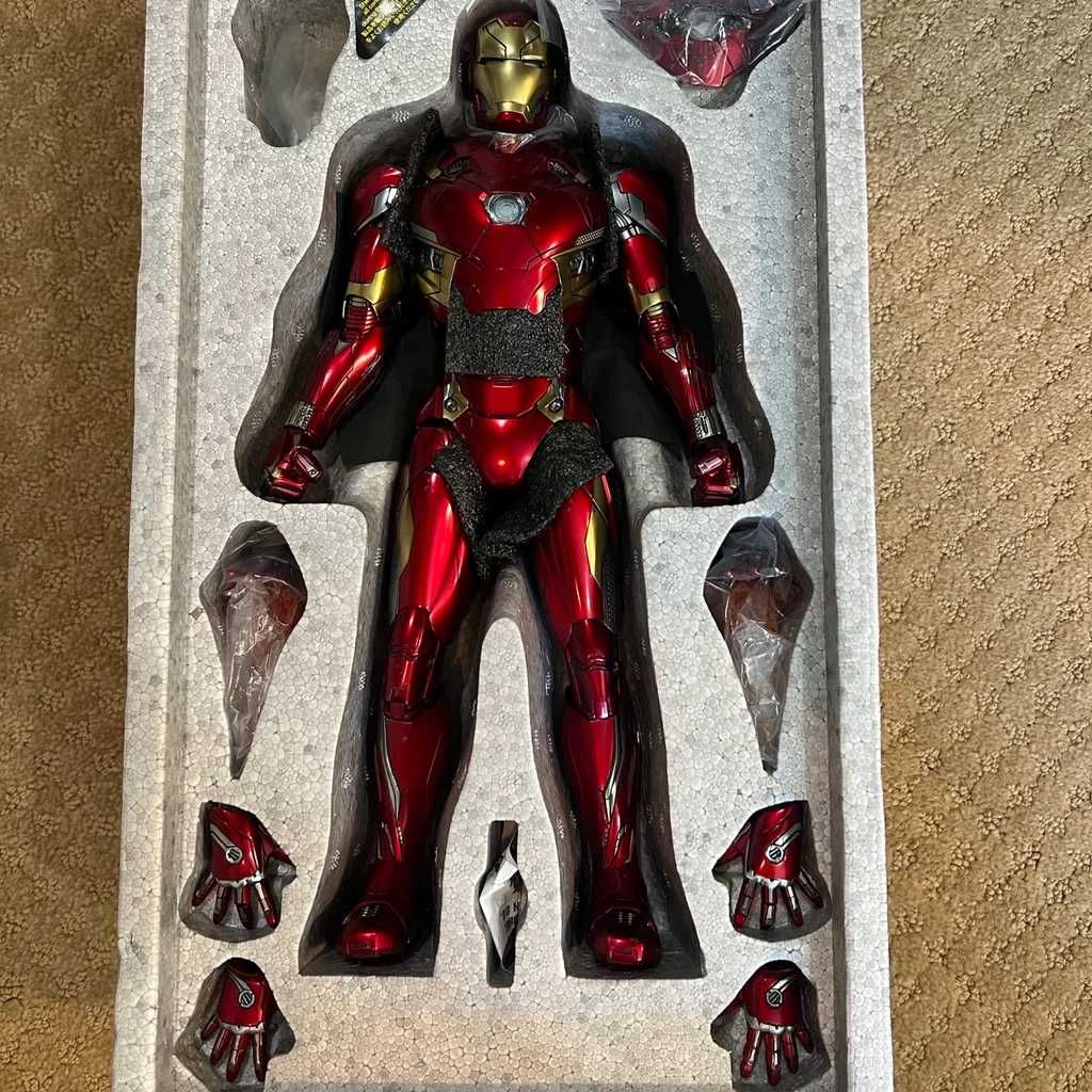 Hot Toys MMS353D16 Figurka kolekcjonerska Iron Man Mark