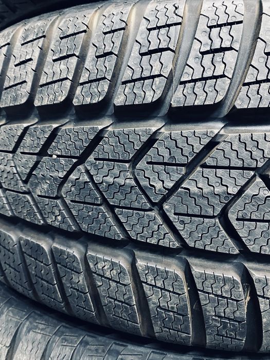 245 45 18 Pirelli Sottozero 3 НОВІ шини