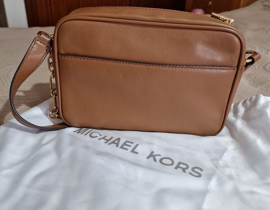 Mala Michael Kors