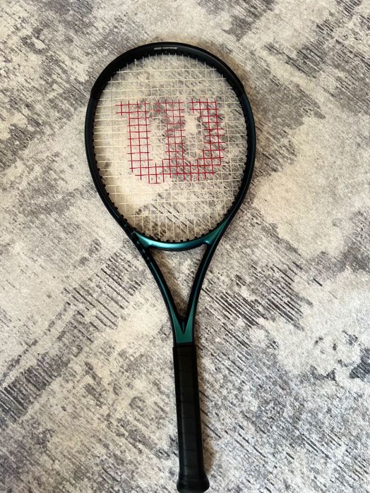 Raquete Wilson ultra 100. Muito bom estado !