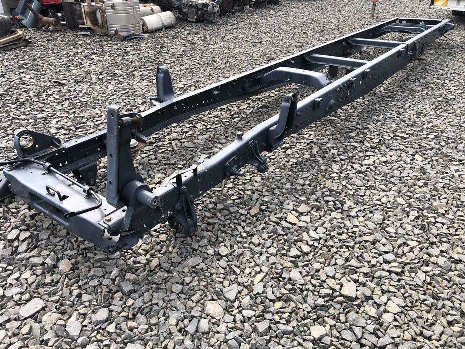 Рама з документами до Mercedes-Benz 1324 L - піскоструйна, фарбована