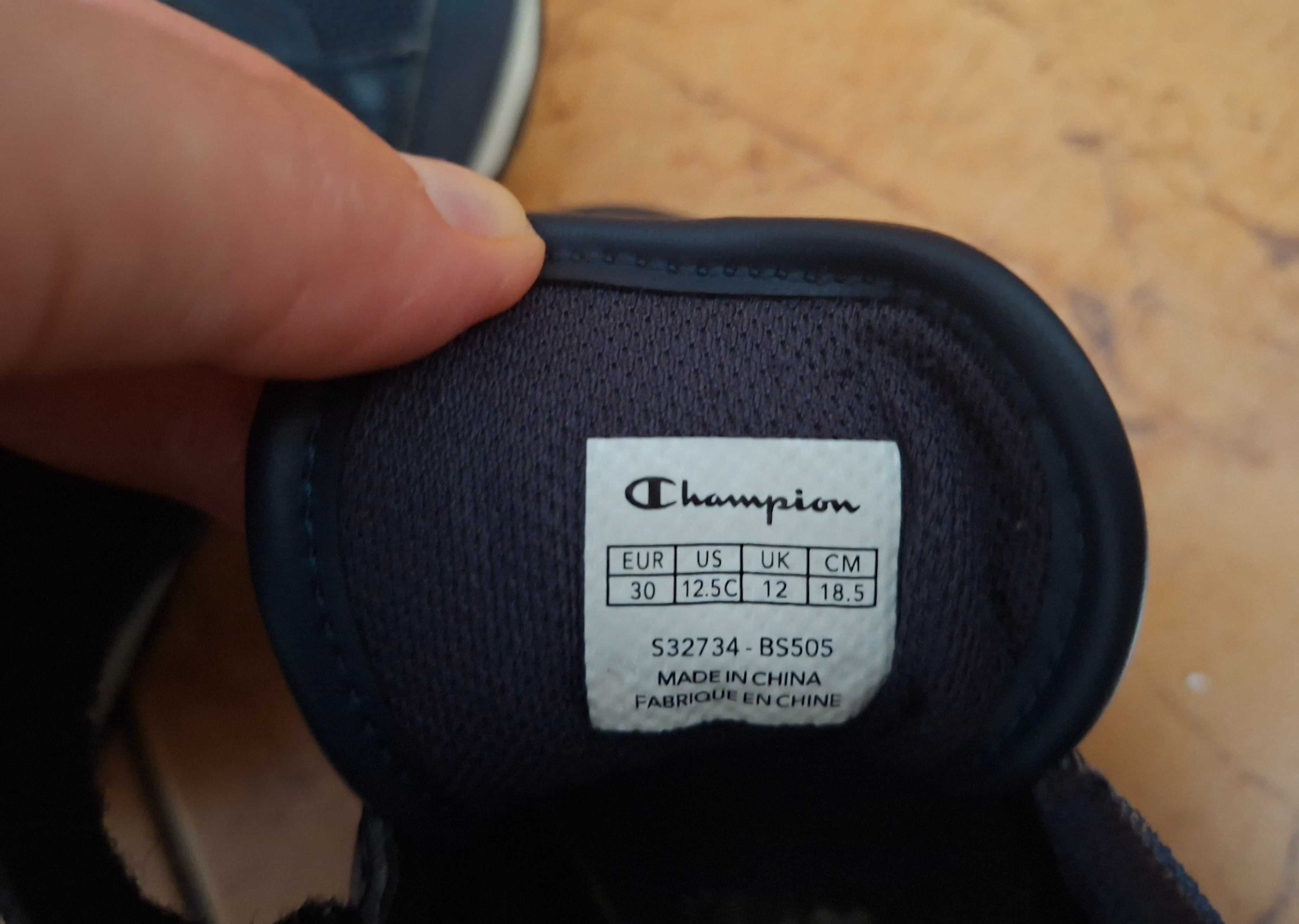 Buty sportowe chłopięce Champion r. 30