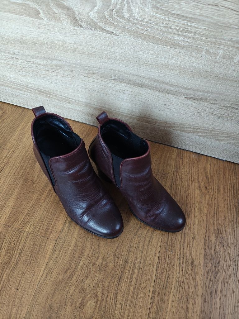 Buty kozaki damskie botki na obcasie słupku ocieplane 37 Lasocki