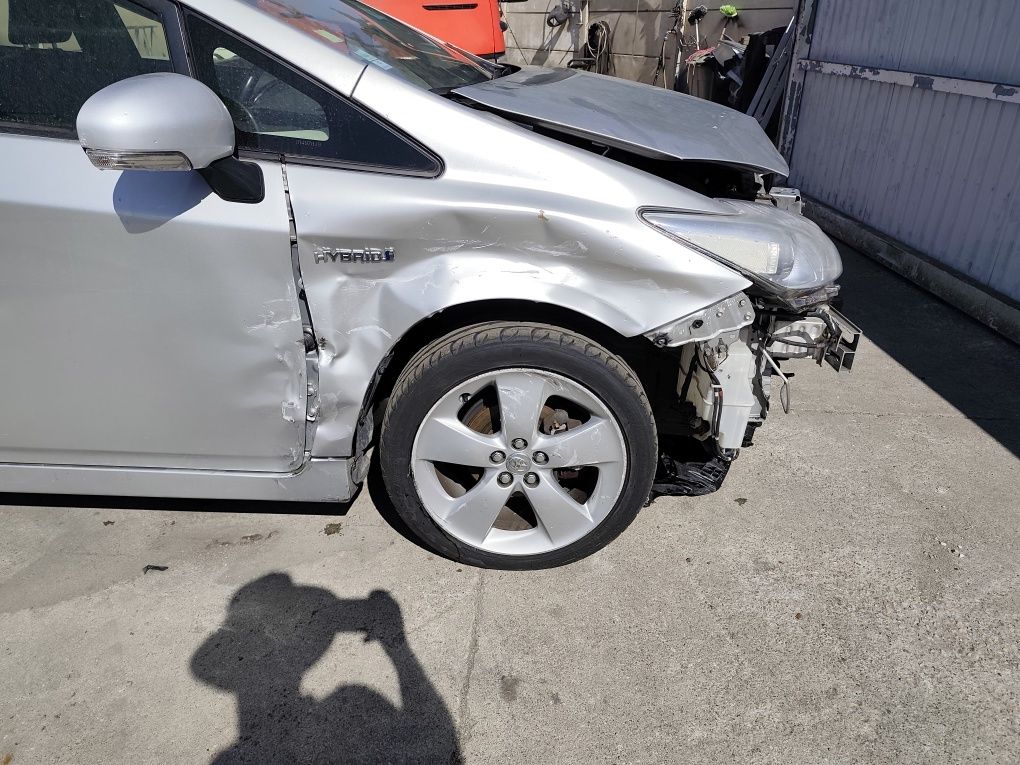 Toyota Prius de 2012 fácil reparação