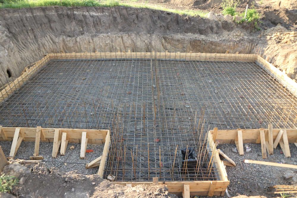 Будівництво, демонтажні та ремонтно-будівельні роботи