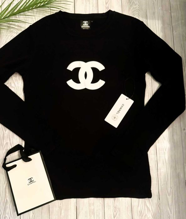 черный теплый реглан Chanel