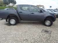 MITSUBISHI L 200 impecável  4X2