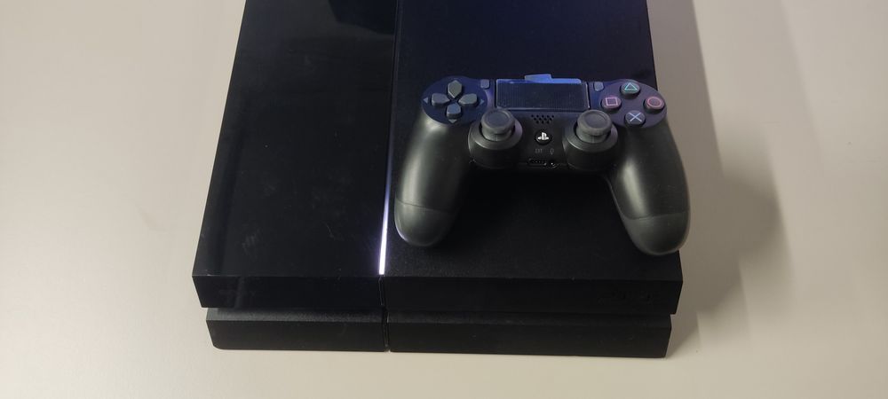 Playstation 4 1Tb PS4 Pad TMR