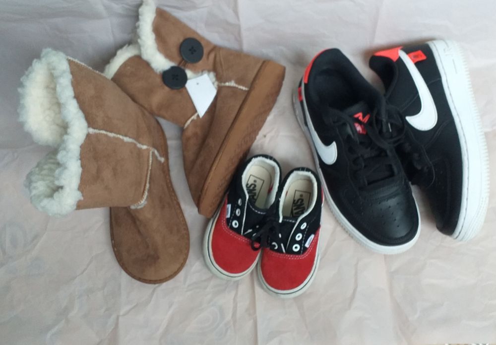 Взуття дитяче,жіноче, Nike,угі,vans