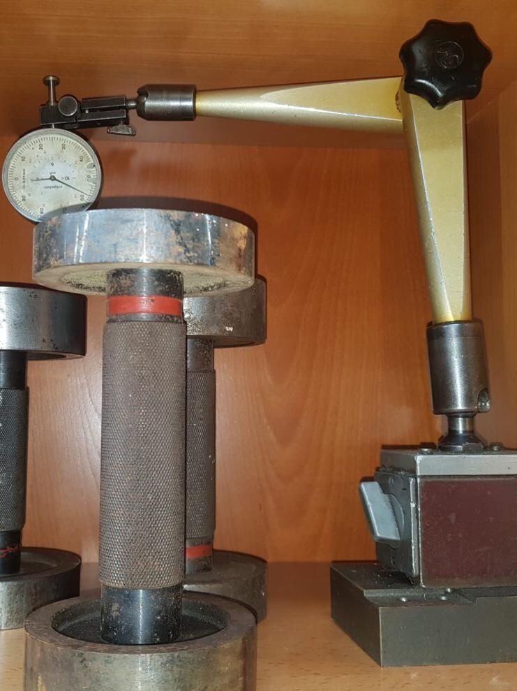 Calibres calibradores direitos e com rosca metalomecanico