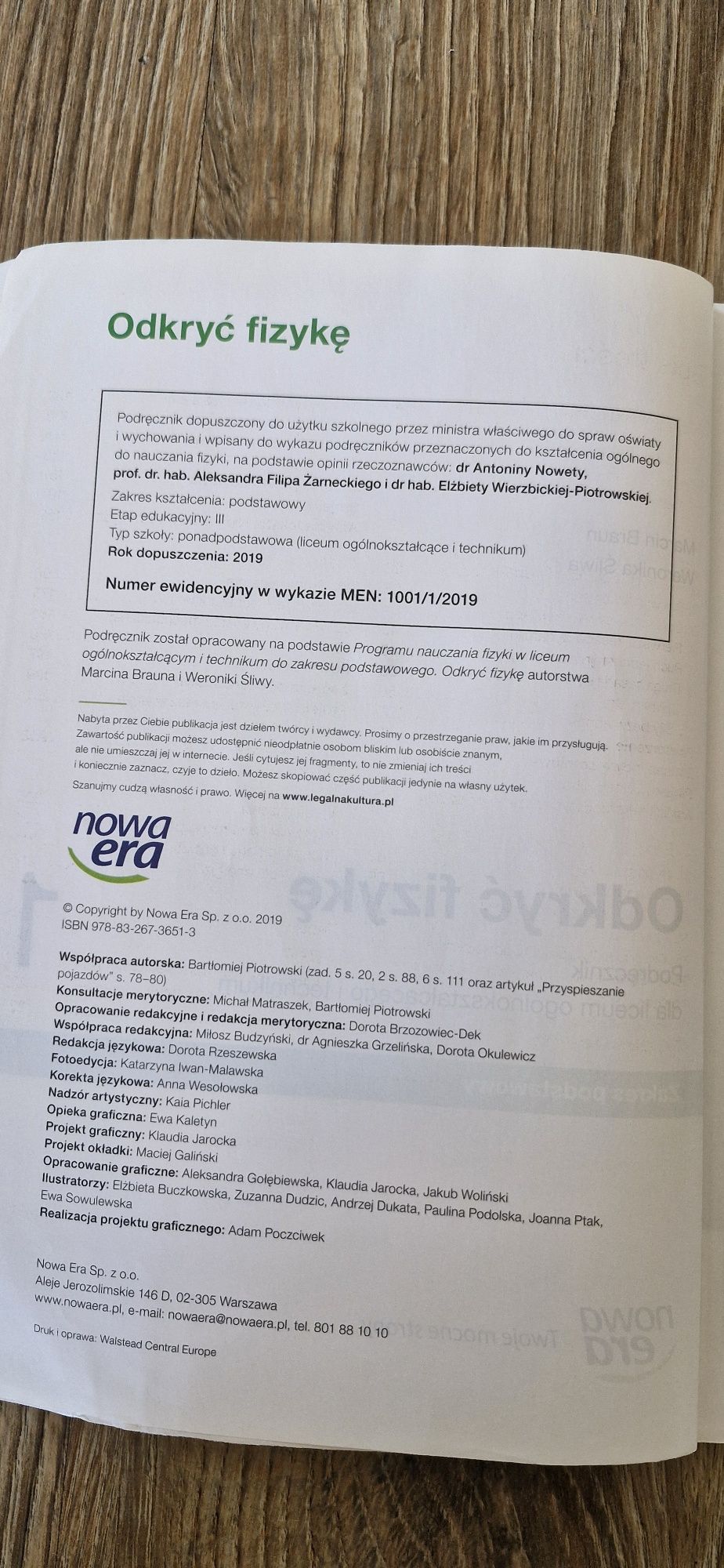 Podręcznik  do fizyki  do 1 klasy liceum  I technikum