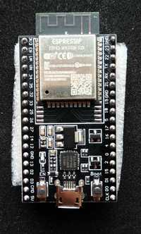 ESP32 DevKitC V4 ESP32-WROOM-32D WiFi Bluetooth