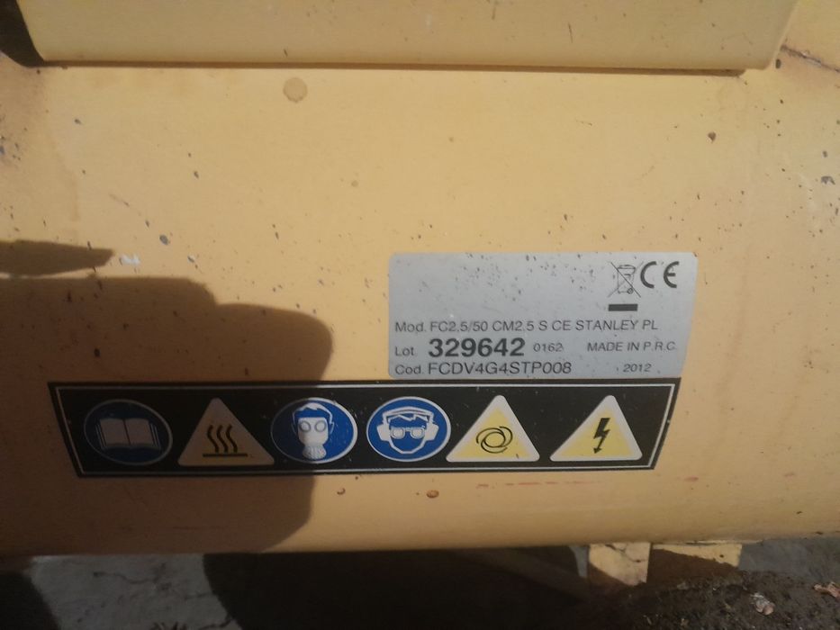 Kompresor Stanley 50l wysyłką za free