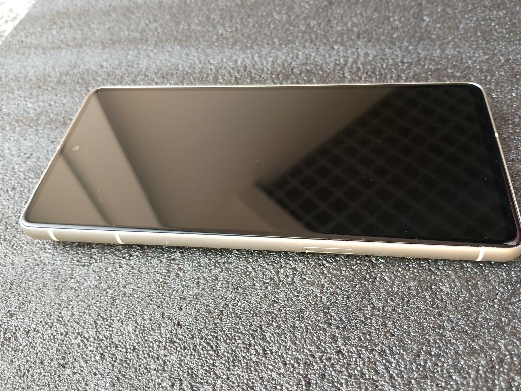 Google pixel 7 8 / 128 EU Європа дисплей "потік"