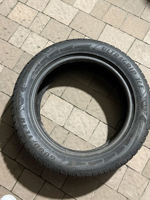 Резина Goodyear 255/50 r19