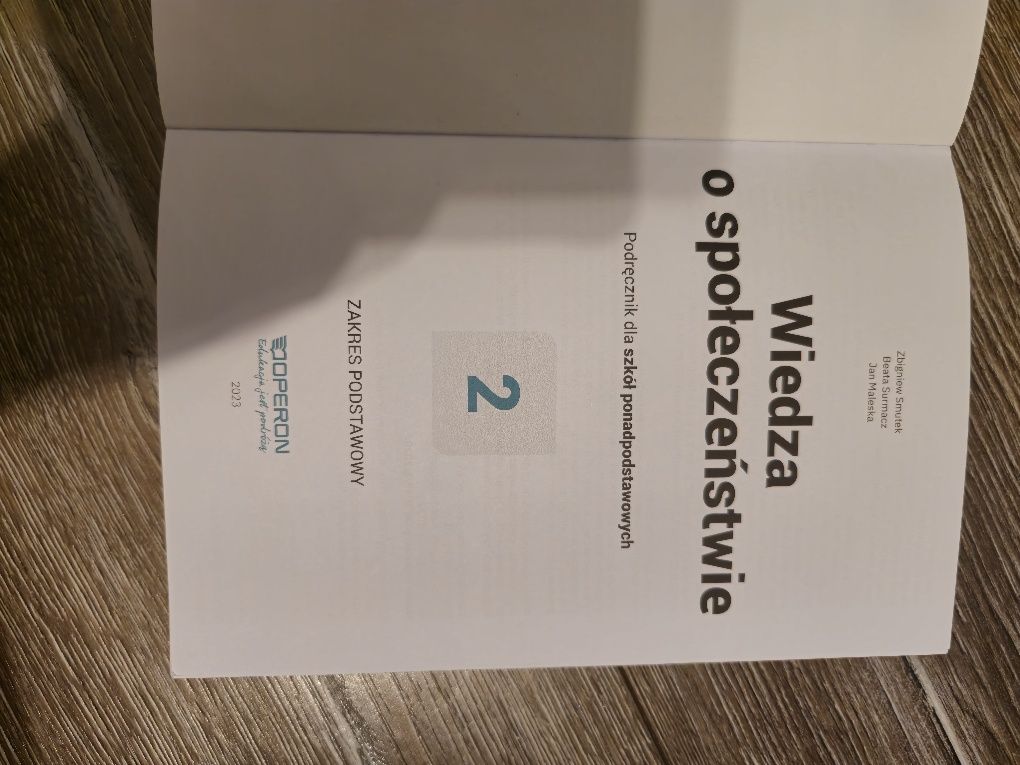 Wiedzą o społeczeństwie 2
