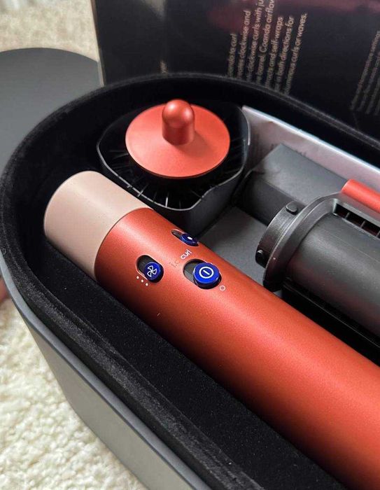 Надзвичайно якісний Dyson HS08 Straight & Wavy strawberry bronze
