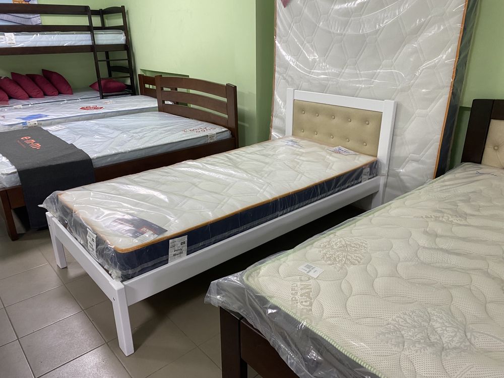 Класик  деревянная кровать
