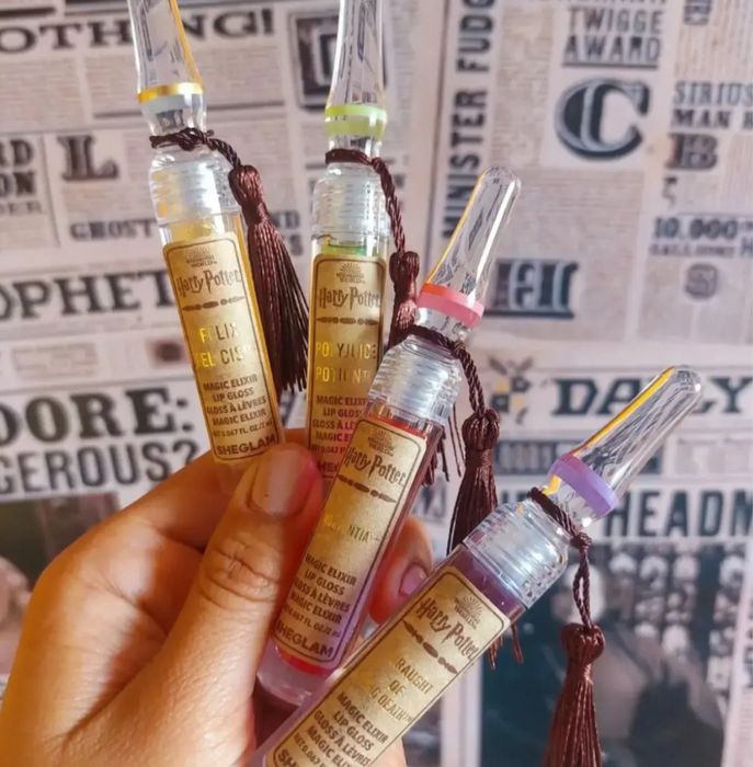 Набір блисків для губ HARRY POTTER Sheglam 4шт.