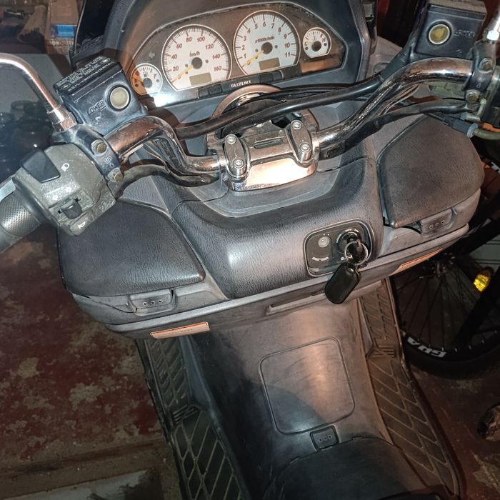 Продам Suzuki skywave 250