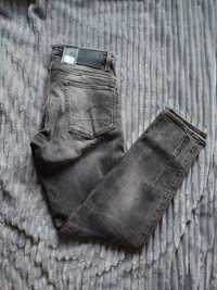Nowe Oryginalne Spodnie jeansowe marki Raw G-Star