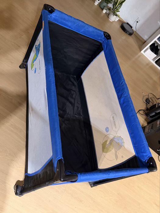 Łóżeczko turystyczne