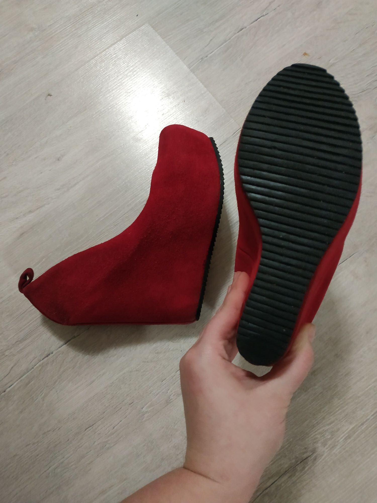 Жіночі черевички