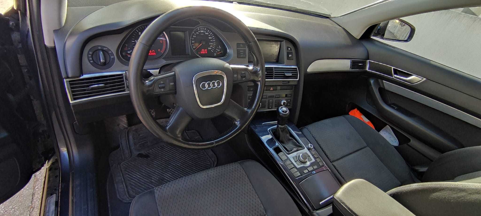 Carrinha Audi A6 selo antigo