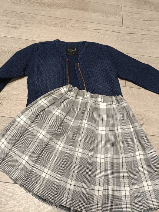 Дуже великий пакунок речей на зріст 128-134