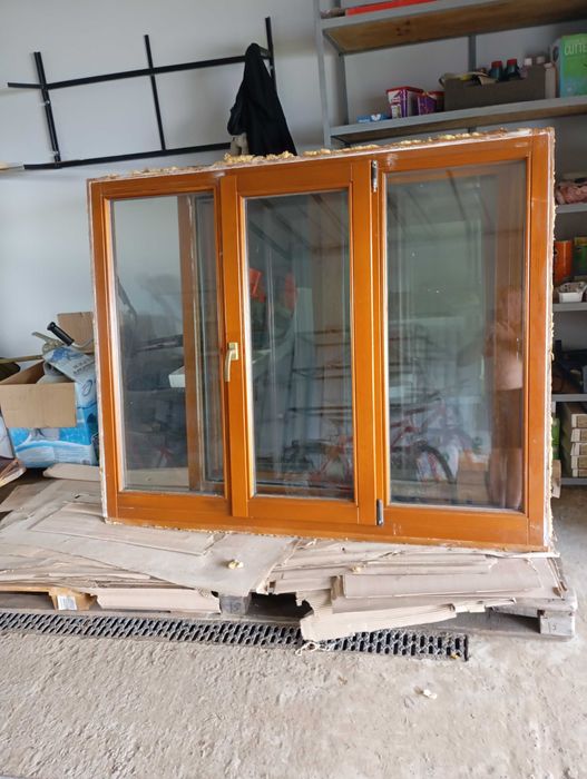 Продаю Вікна під євро брус вживані