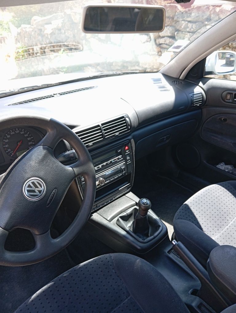 Carrinha Passat 1,9 TDI ano 2000