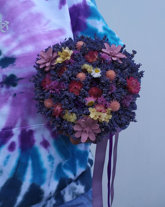 Букет из сухоцветов и лаванды.