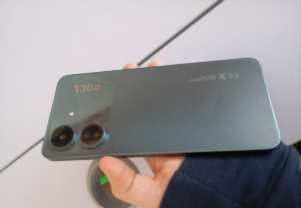 Обміняю Poco с65