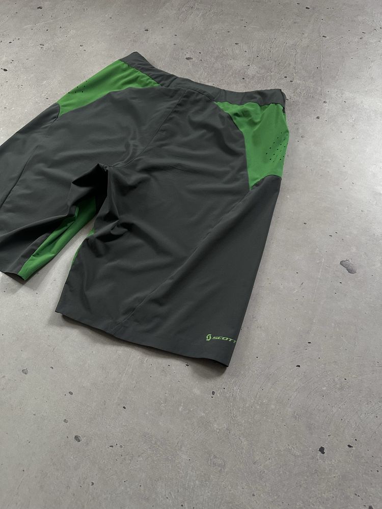 Scott concept ligthweigth race shoets original вело спортивні шорти