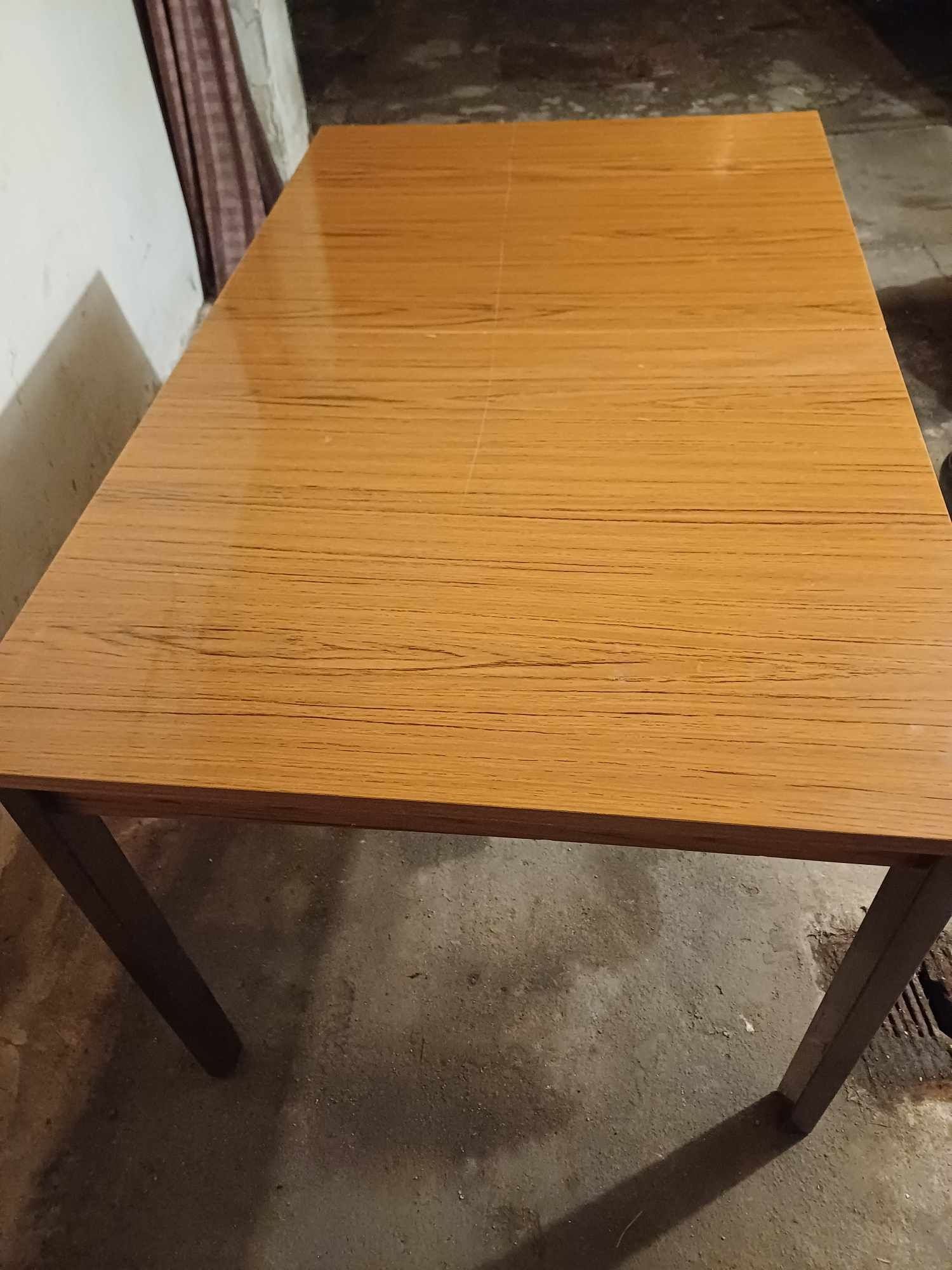 Stół rozkładany 130 (180)x 80, wys 72 cm