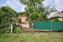 Будинок біля лісу в с. Сухоліси