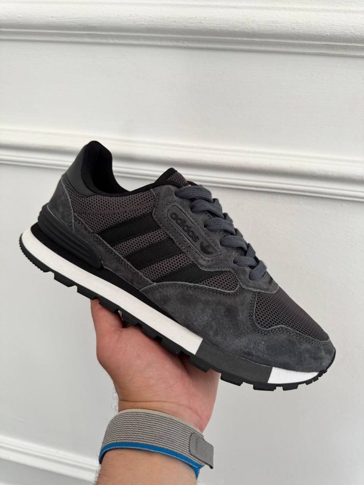 Кросівки чоловічі Adidas TR EZIOD