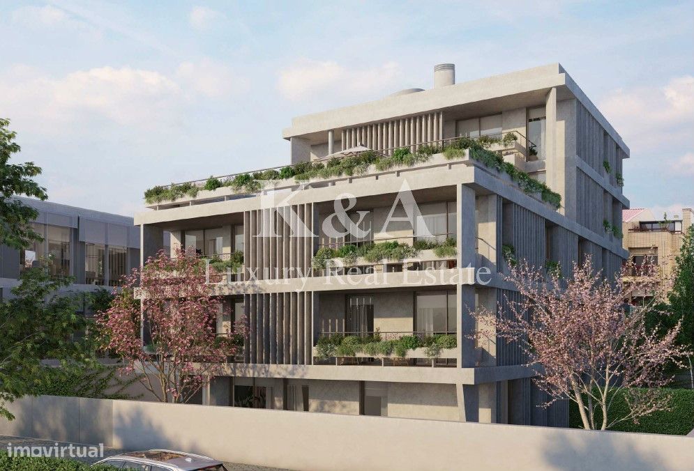 Apartamento T3 com varanda na Foz