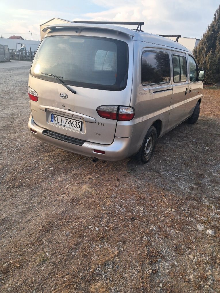 Hyundai  H 1,  6 osób jak vito trafić,transporter t4  2,5td 4D56 Łańcu