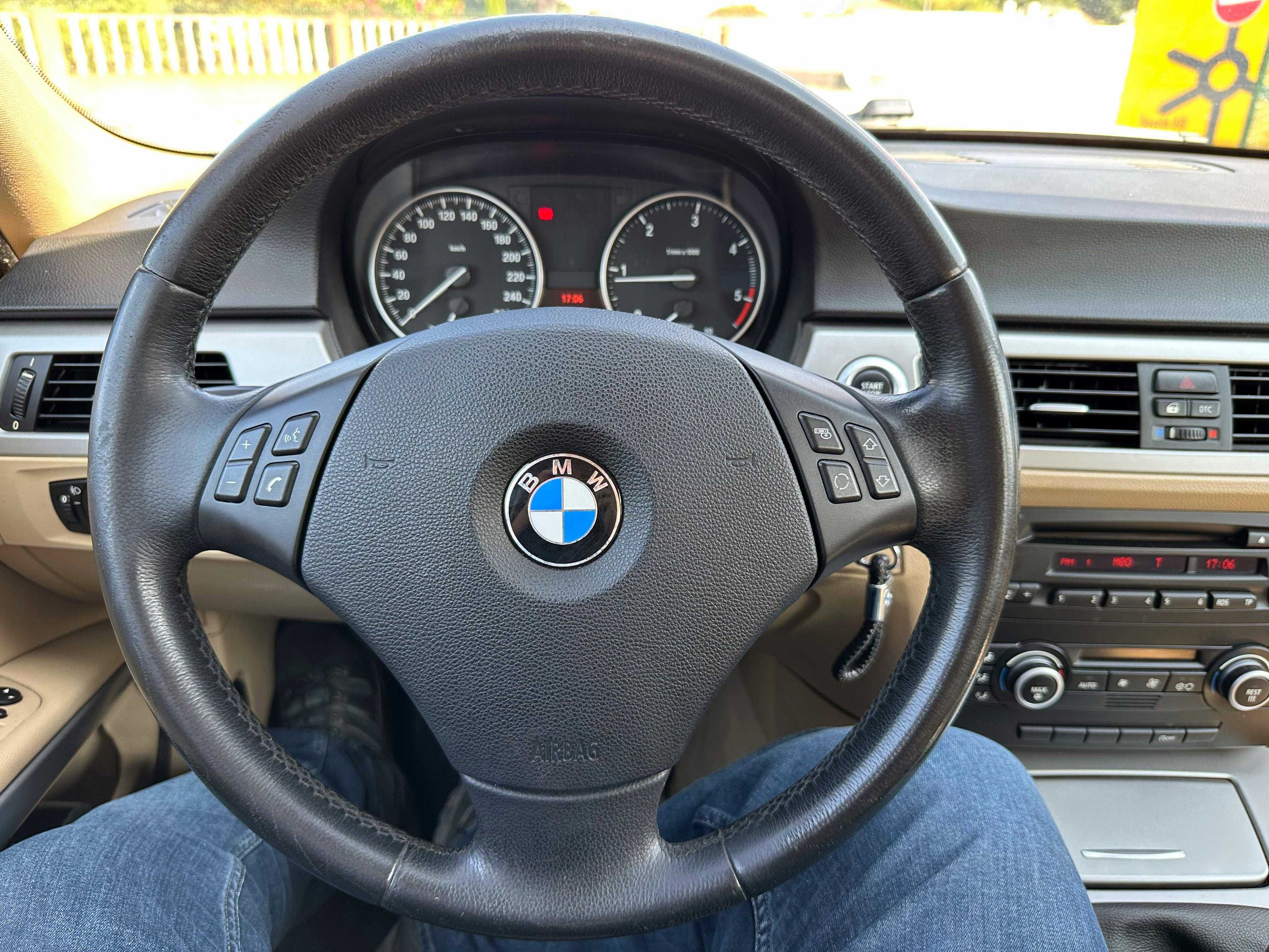 BMW 318 d Touring Dynamic