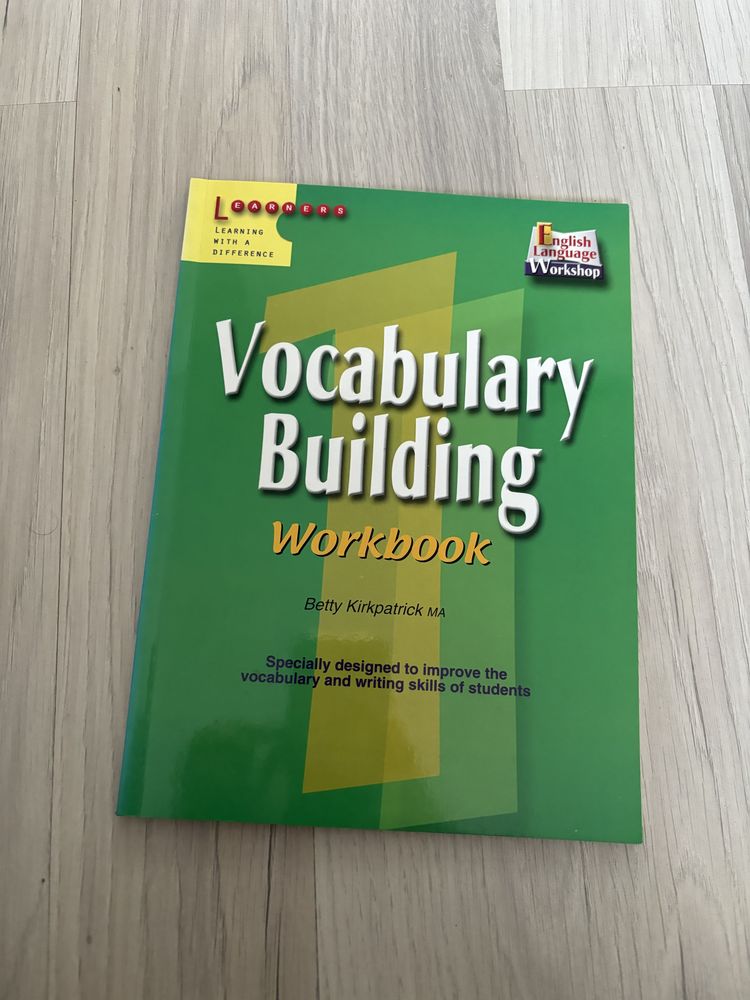 Nowa książka do angielskiego - Vocabulary Building Workbook