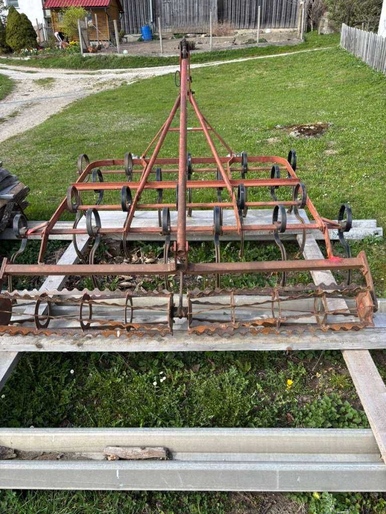 Brony z wałkami hydraulicznie składane i inne maszyny