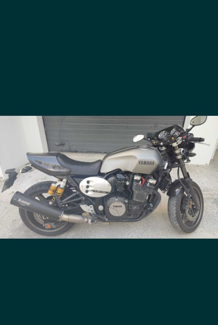 Yamaha xjr 1300 racer