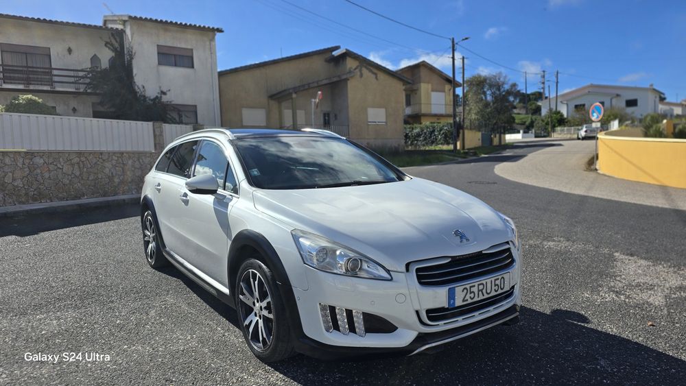 Peogeot 508 RXH Hybrid4 200cv branco pérola