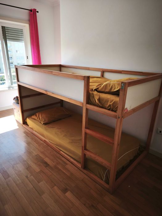 Cama beliche IKEA