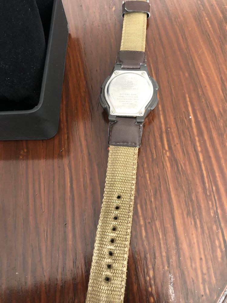 Zegarek męski japońskiej marki Casio Illuminator Japan Movt Vintage