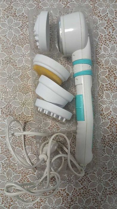 Массажёр с насадками Scarlett (England) SC-201