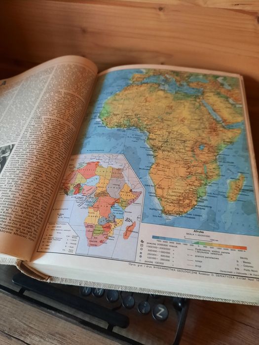 Encyklopedia Powszechna 4 tomy.