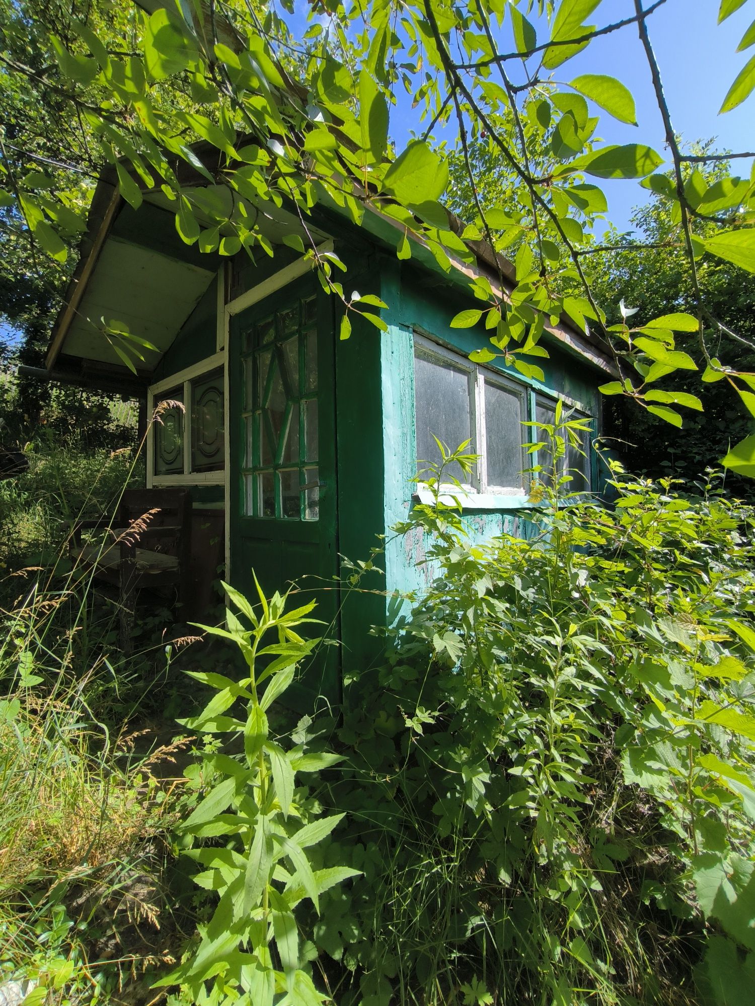 Продається 2 кімнатна дача